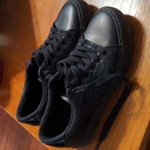 Guess Casual Low Top Sneakers